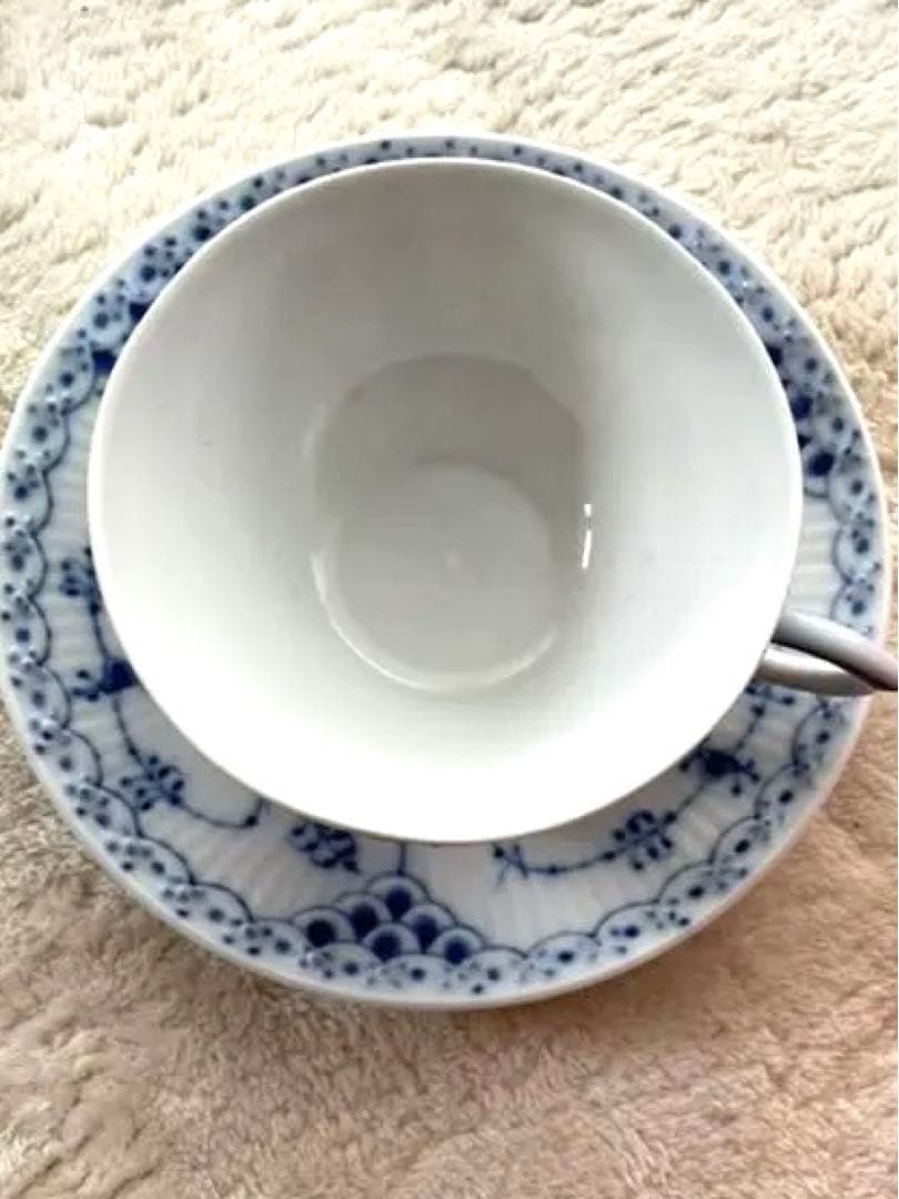 ロイヤルコペンハーゲン　ブルーフルーテッド　プレイン　ティーカップ＆ソーサー