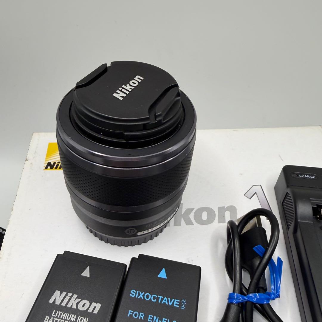 箱付き Nikon1 J1 レンズキット 動作品 付属品多数 ニコン カメラ