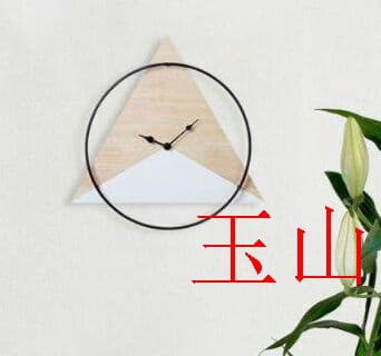 壁掛け時計 おしゃれ 立体 デザイン 飾る時計 大数字 見やすい セイコー u