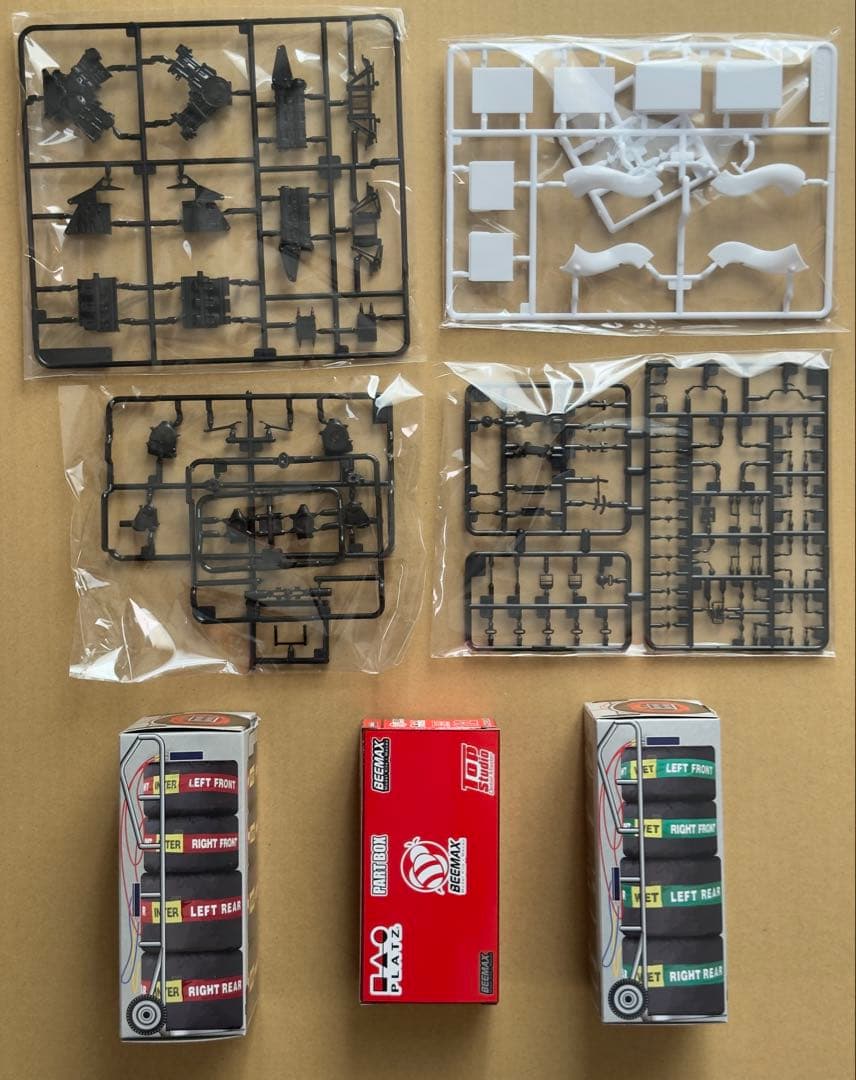 McLaren MP4/4 1988年モデル プラモデル