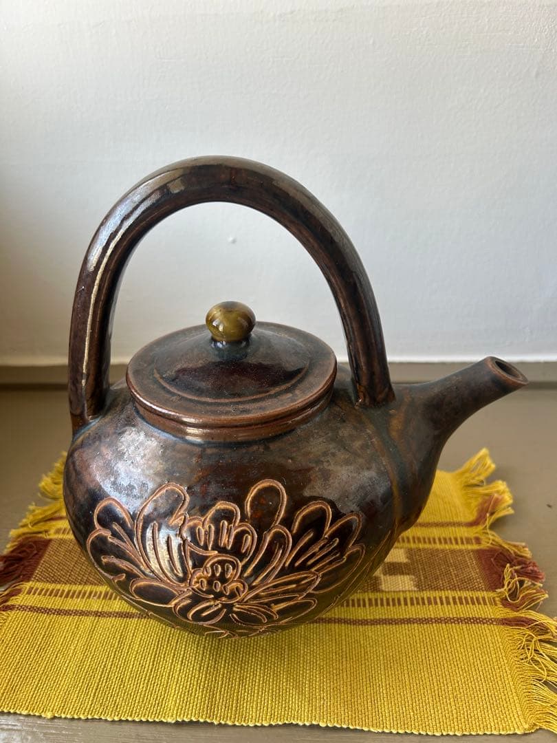 やちむん　チューカー