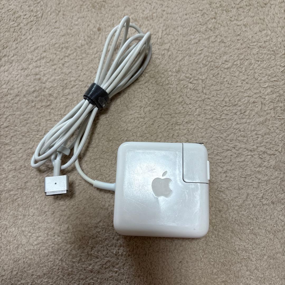 Apple MacBook Pro 2017 13インチ