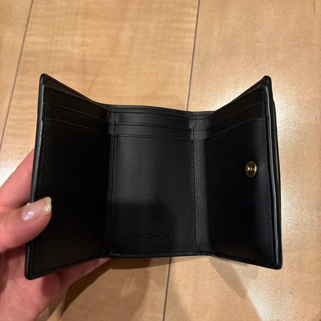財布　coach