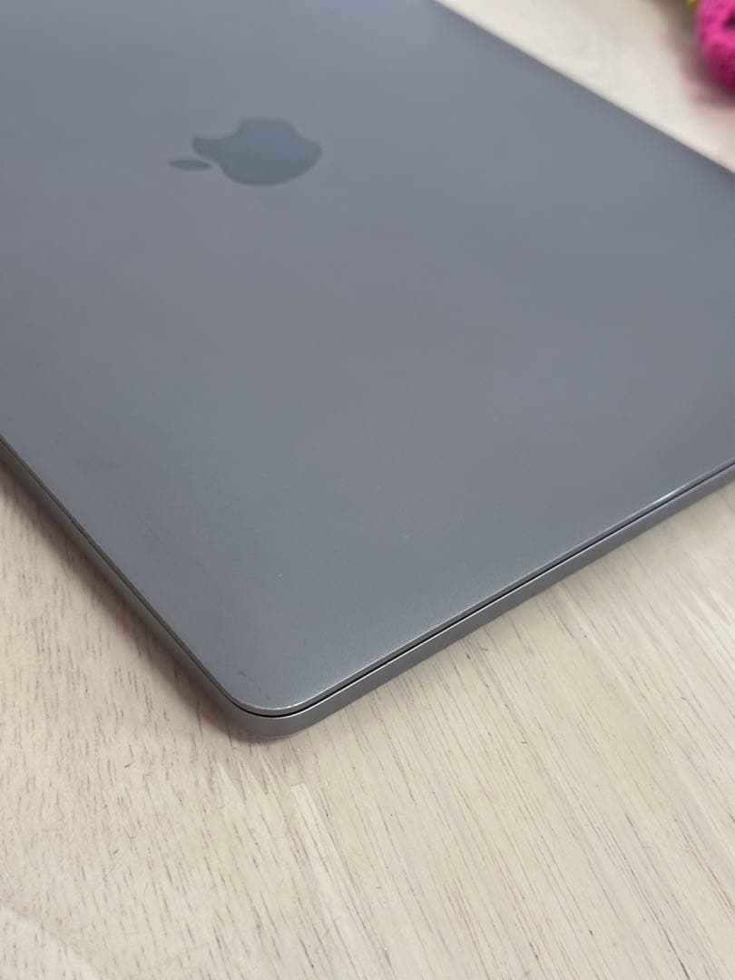 動作良品！MacBook Pro2019 Core i5•16GB •512GB