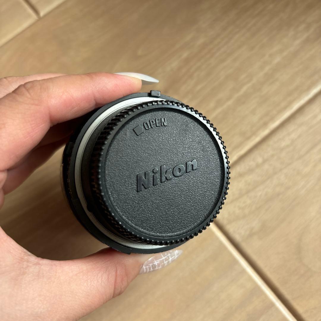 Nikon AF NIKKOR 24mm f/2.8 レンズ