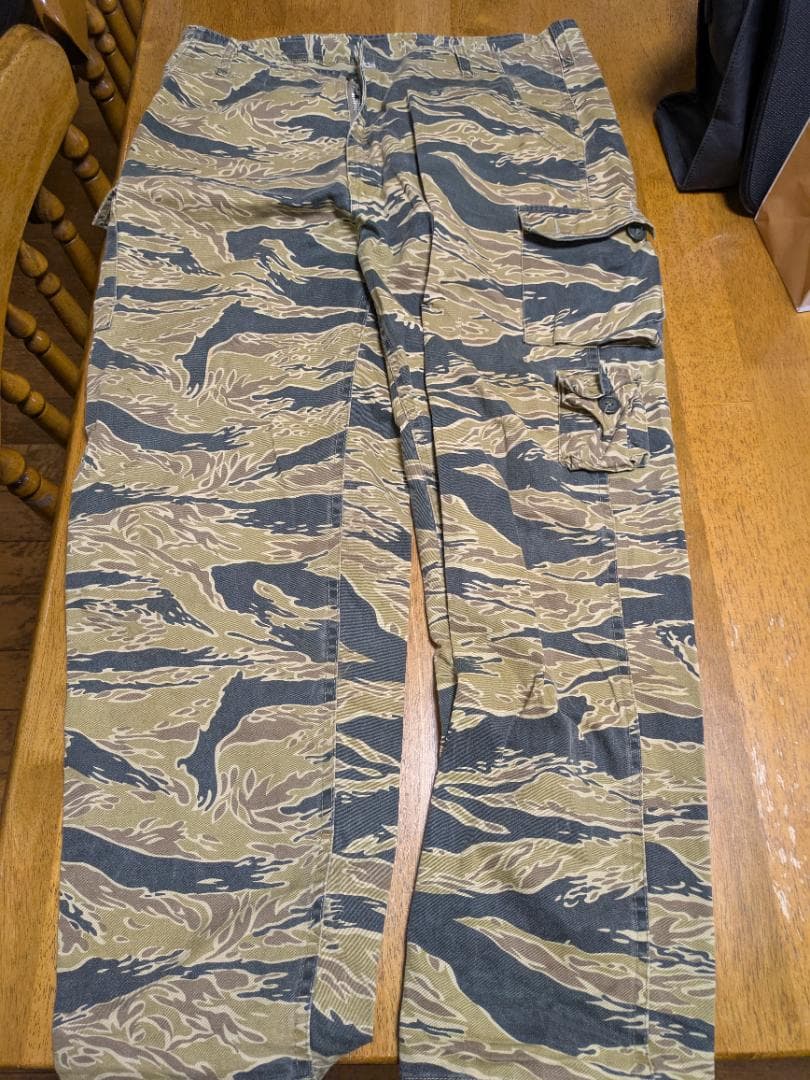 タイガーストライプ迷彩服上下セット