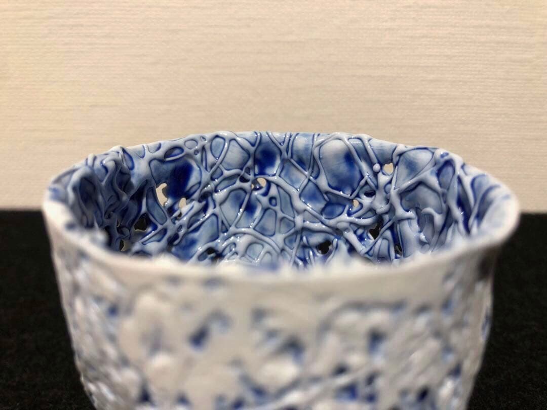 長江重和 釉彩 薄層のかたち 盃 ぐい呑み 陶器 置物 アート 作品 オブジェ