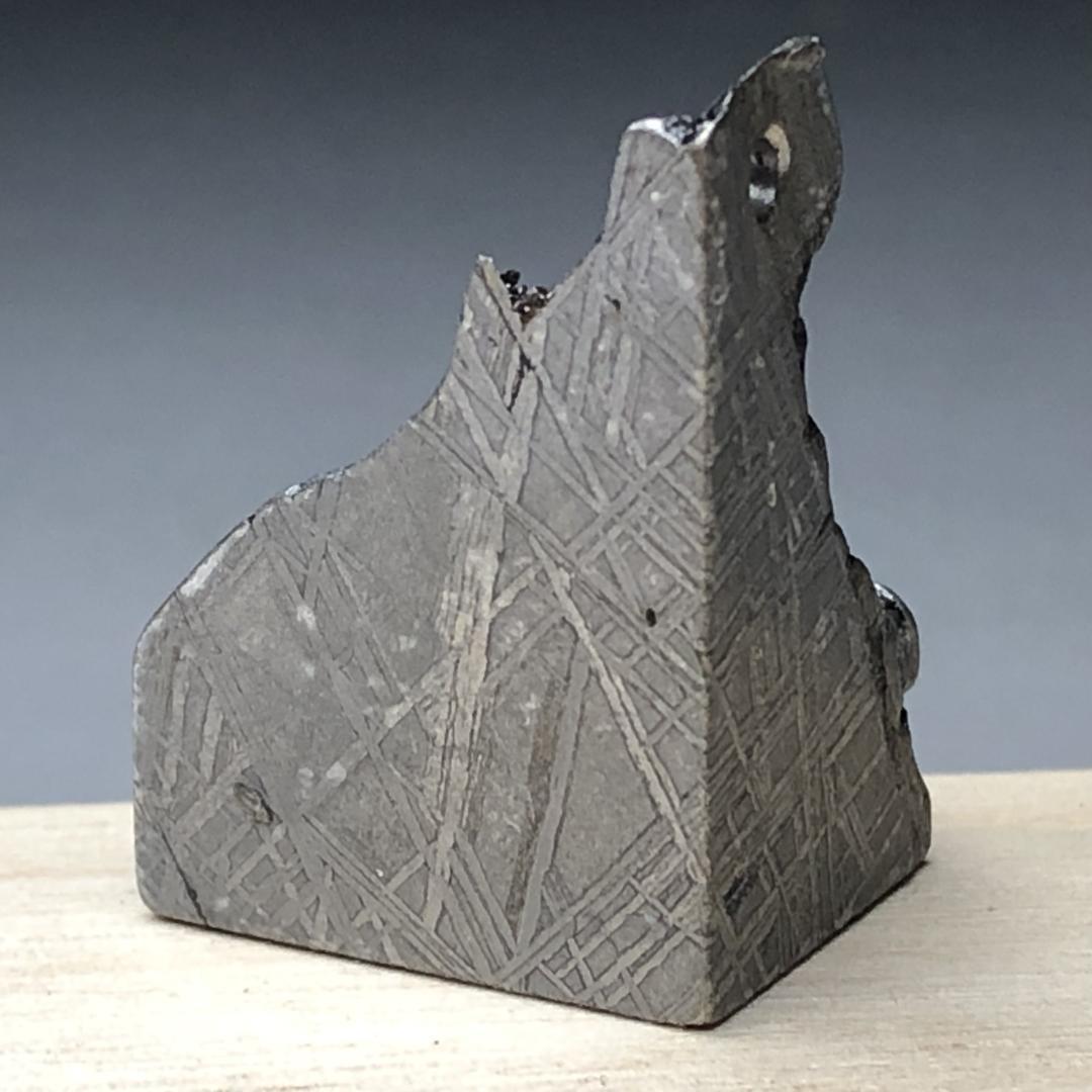 ムオニオナルスタ隕石　鉄隕石 メテオライト　外皮付き　ペンダントトップ