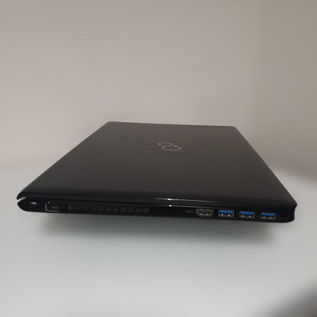 ノートパソコンWindows11高性能Core i7マイクロソフトオフィス付き