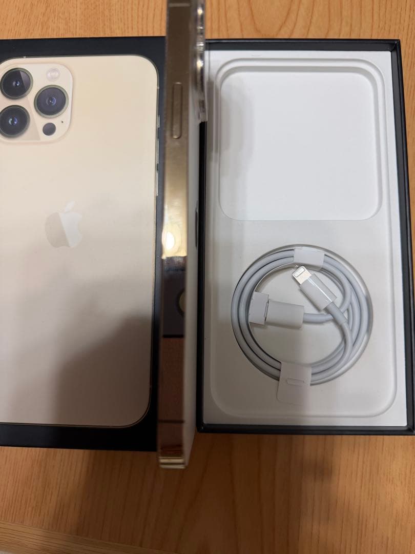 【専用】美品iPhone13ProMax 128GB 【ゴールド】SIMフリー