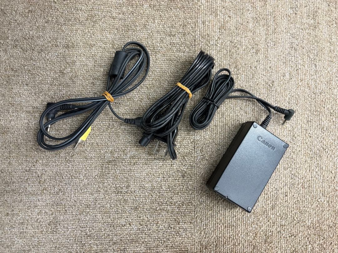 【美品】キヤノン Canon iVIS HV30 ビデオカメラ本体・付属品多数