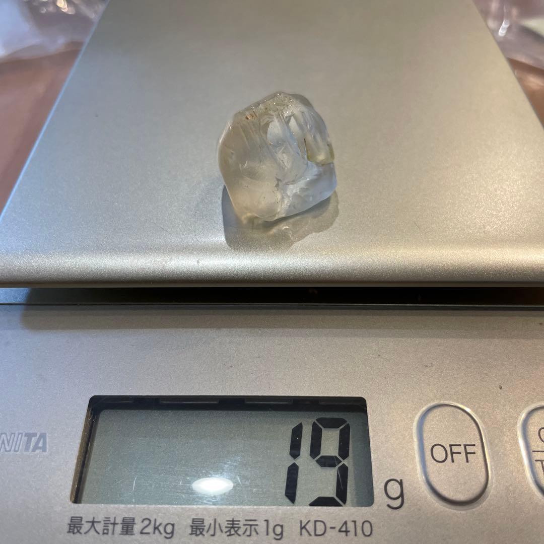 【国産鉱物】トパーズ（大粒）　滋賀県　田上山