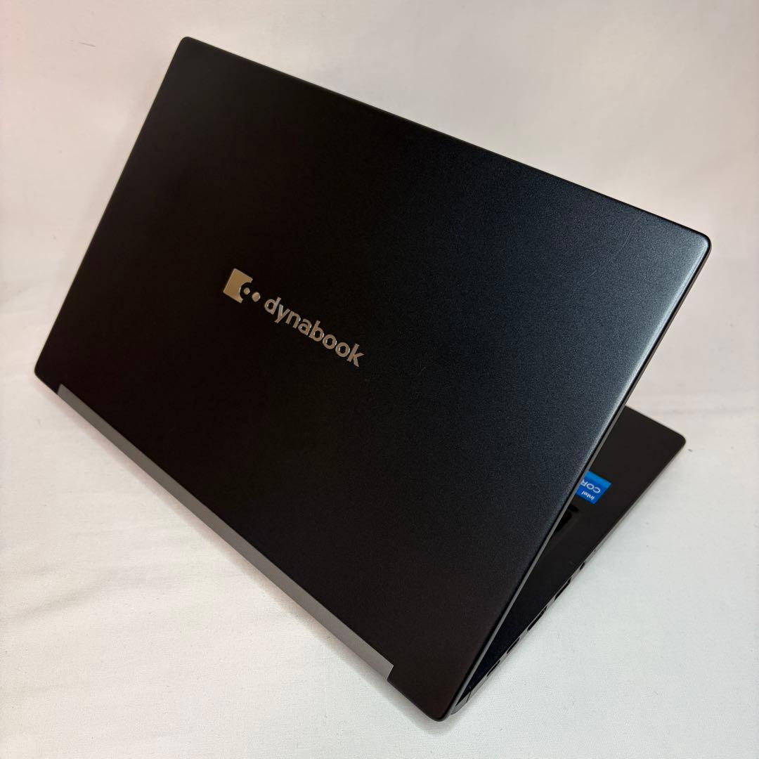 美品 使用極少 dynabook G83 第12世代 i5 16GB オフィス
