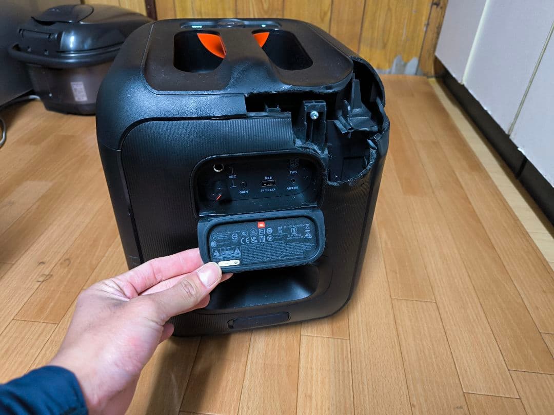 JBL PARTYBOX ENCORE ESSENTIAL スピーカー