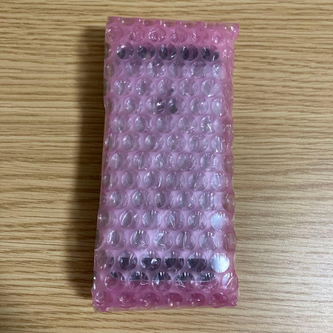 Apple iPhone SE 32GB バッテリー100%