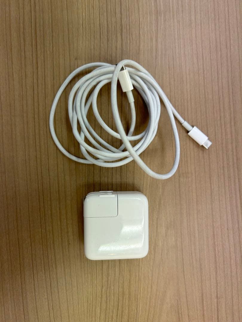 MacBook Air 2020年　M1 箱　ケーブル　コンセント付き