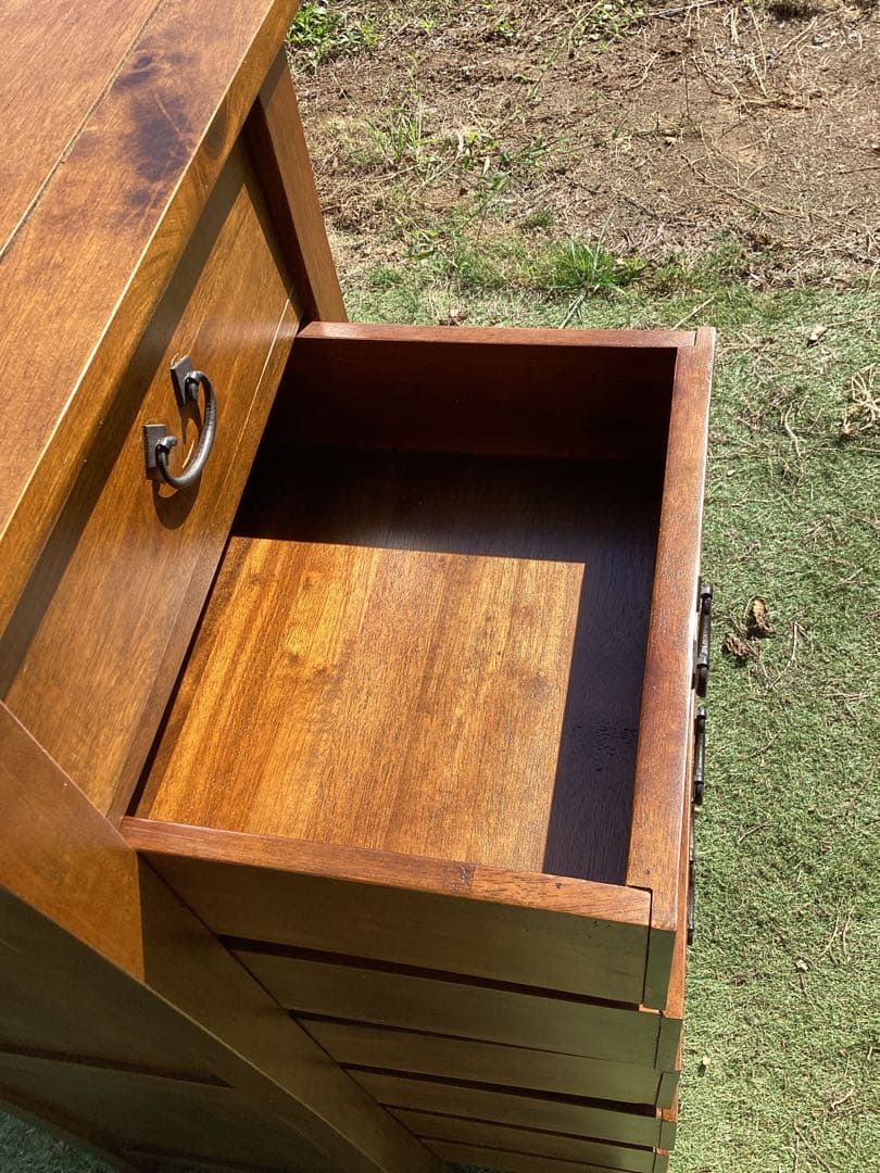 キャビネット　木製　チェスト　7段　収納家具　タンス