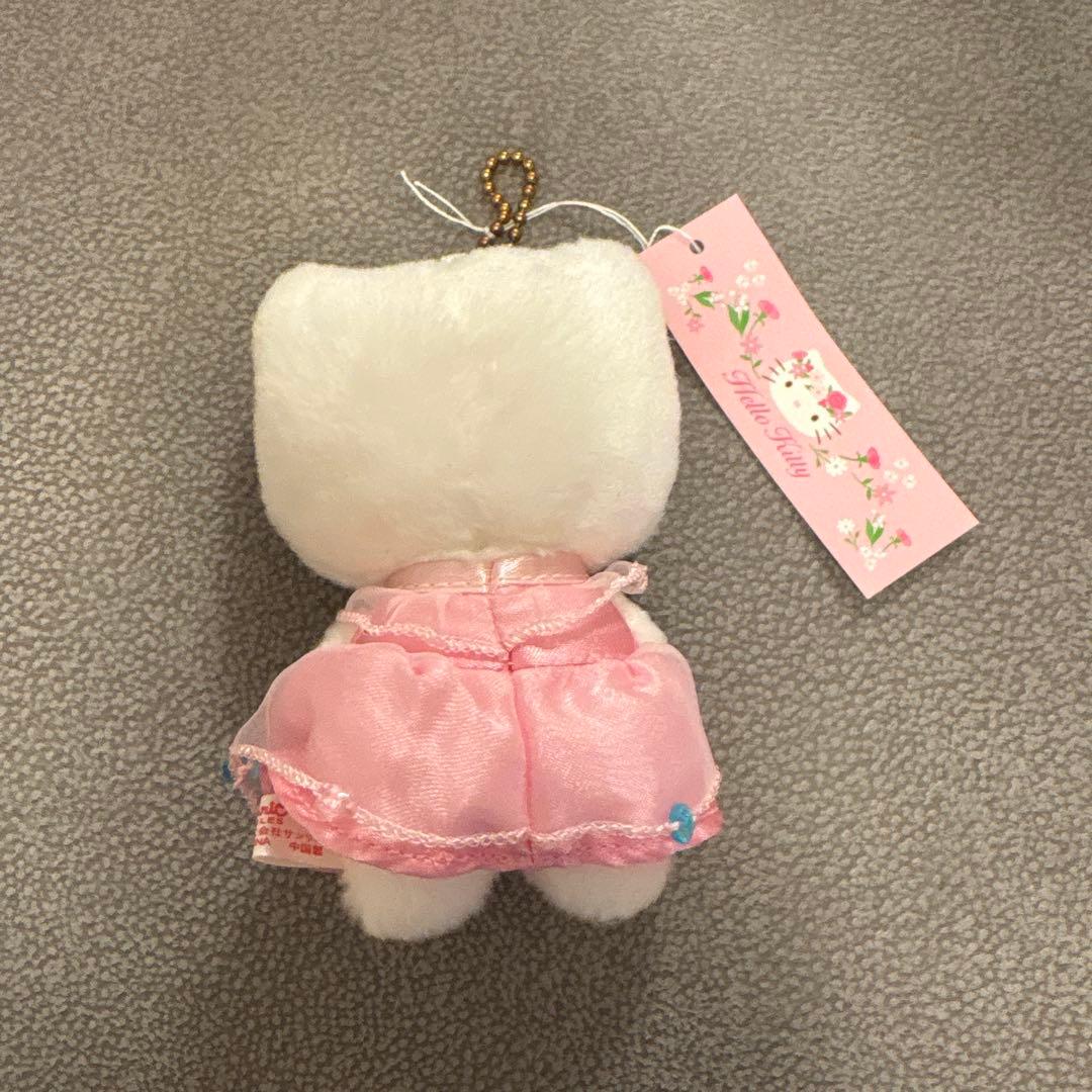 ハローキティ　花かんむり　マスコットホルダー