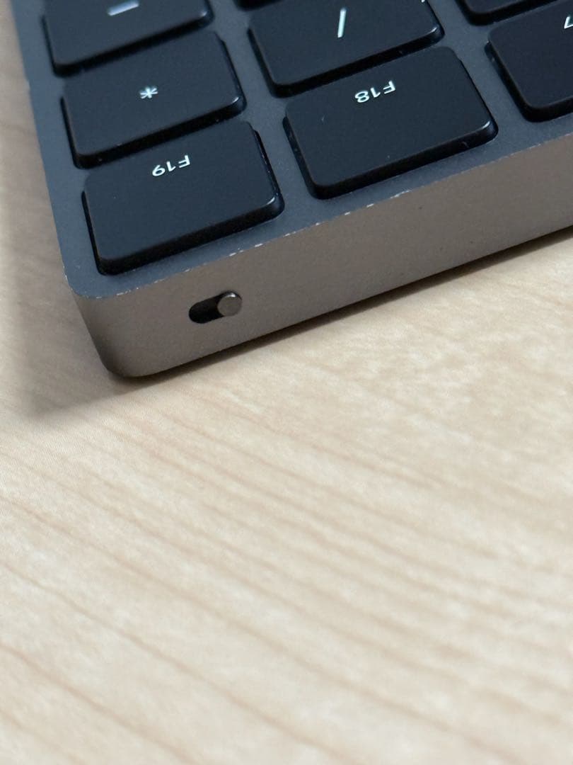 Apple Magic Keyboard テンキー付き スペースグレイA1843