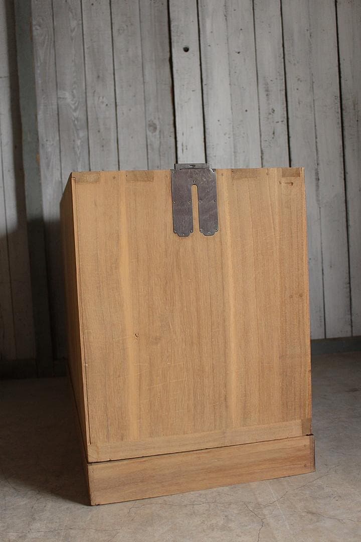 綺麗な前欅の箪笥　2段　引き出し　タンス　収納　古家具　古民家　時代家具