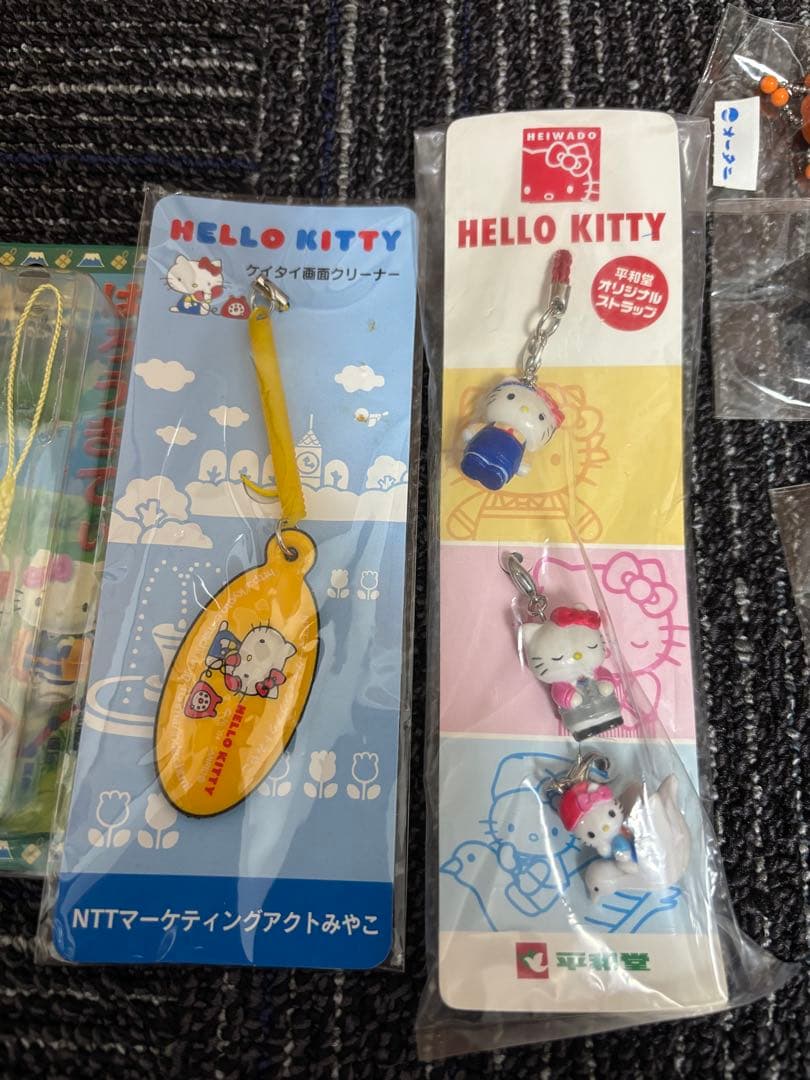 ヒ*マ様 ハローキティ ストラップセット まとめ