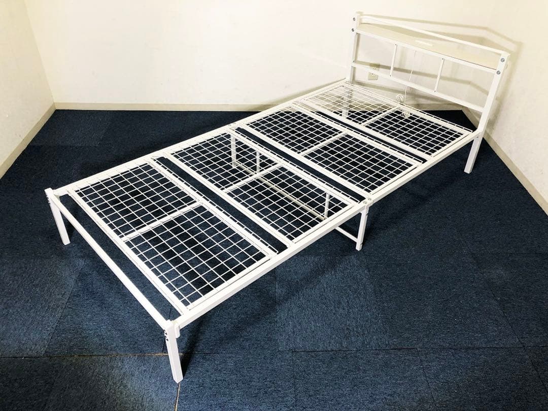 シングルベッド 棚付き バジーナC-STN WH 美品 100Vコンセント2口付