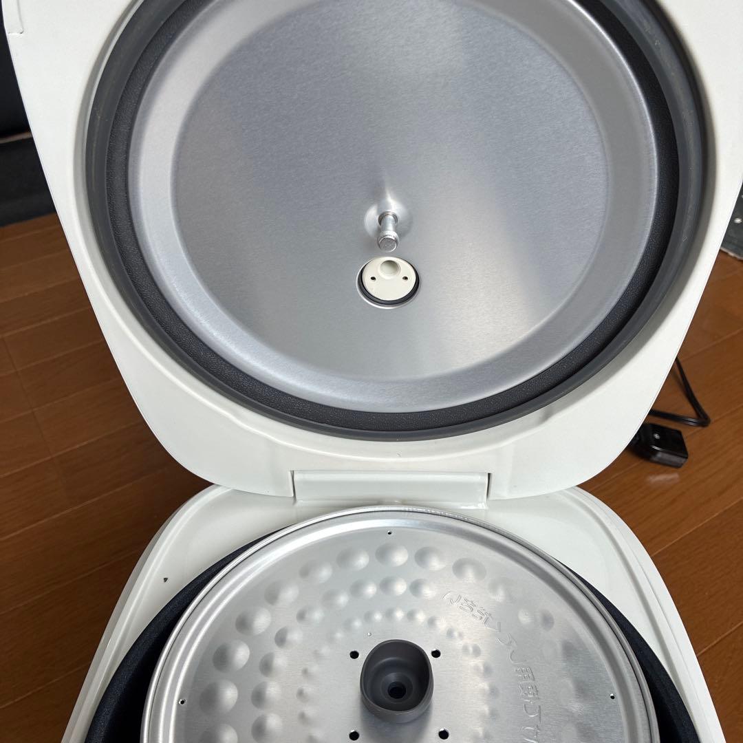 MiAさん専用 タイガー 炊飯器 JBH-G2 1.8L ホワイト一升炊