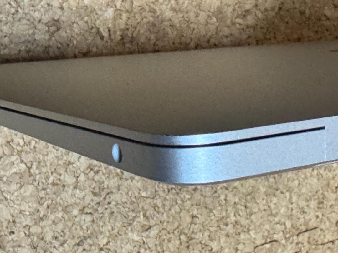 【中古】MacBook Air 13インチ M1 16GB/2TB シルバー