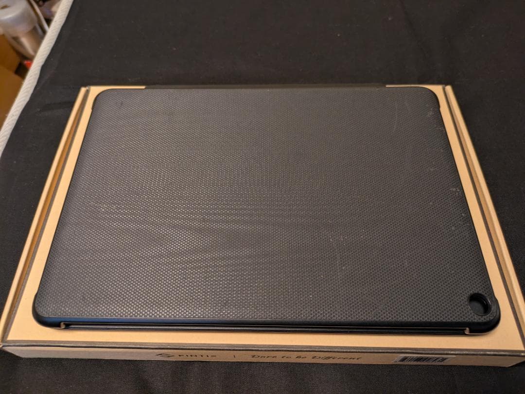 【美品】11世代 Fire HD 10 Plus ワイヤレスキーボードセット