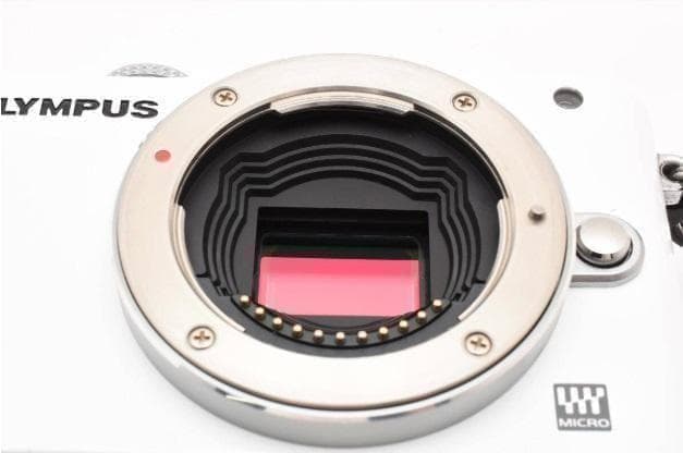 【美品】 OLYMPUS PEN Lite E-PL3 + 14-42mm