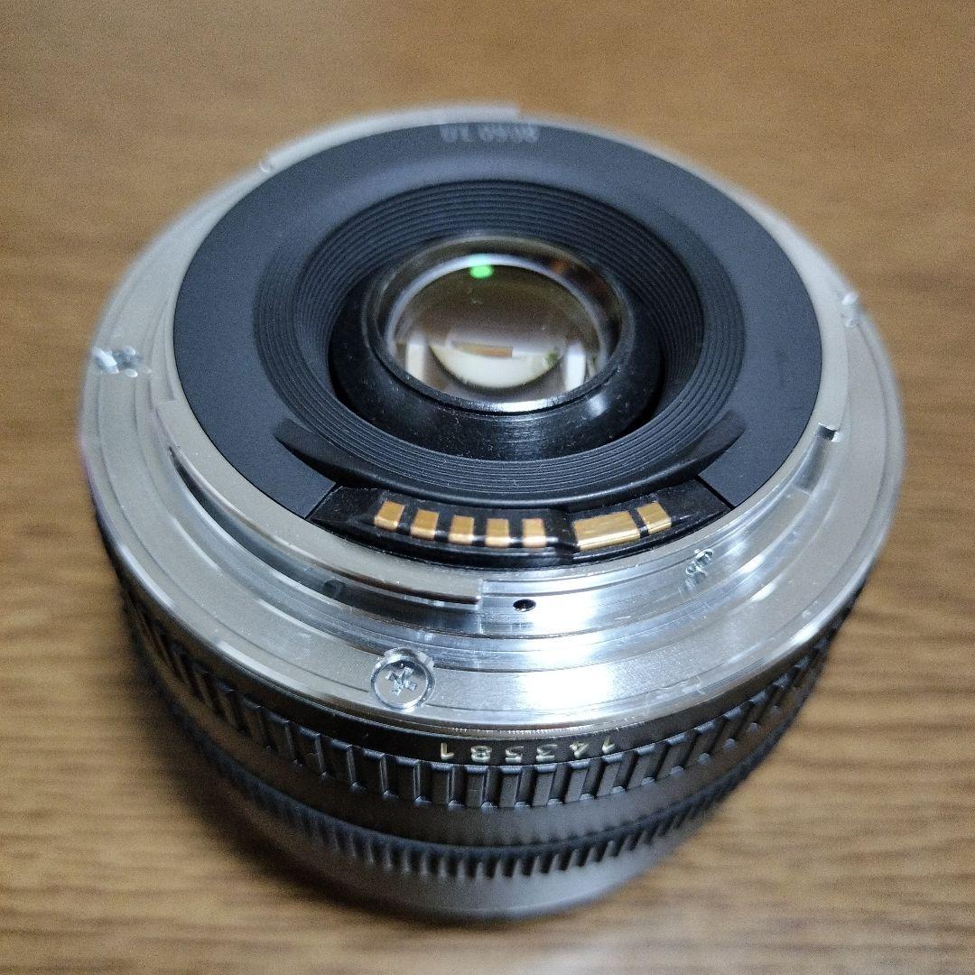 Canon EF 28mm 1:2.8 単焦点レンズ