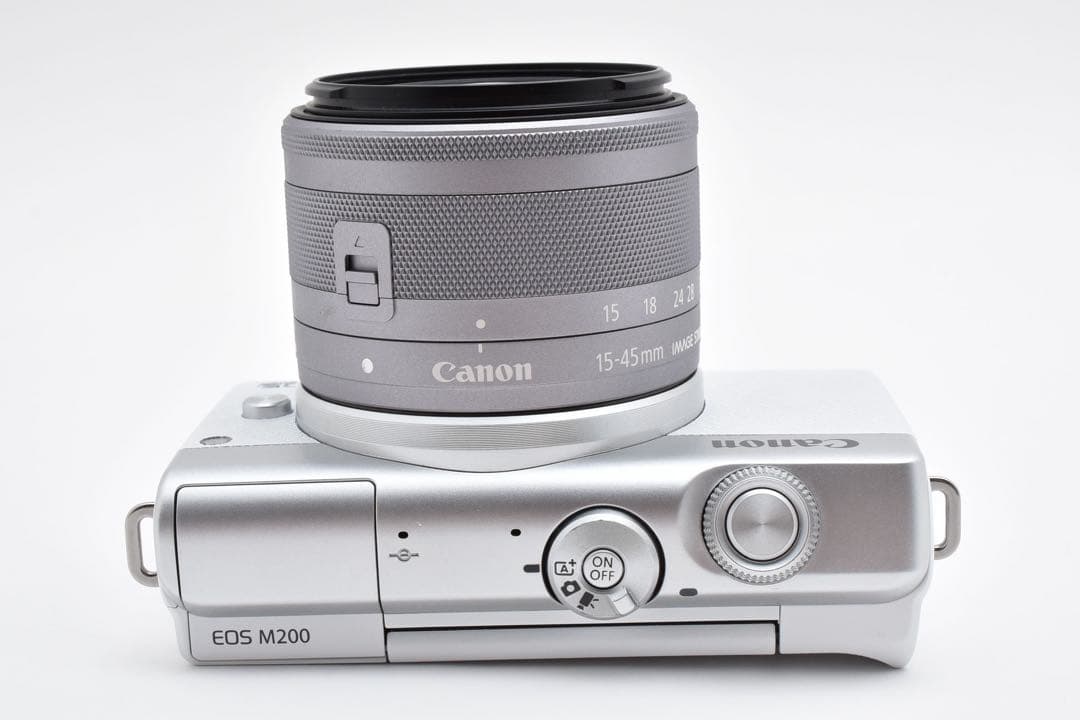 【極美品】 キヤノン CANON EOS M200 レンズキット
