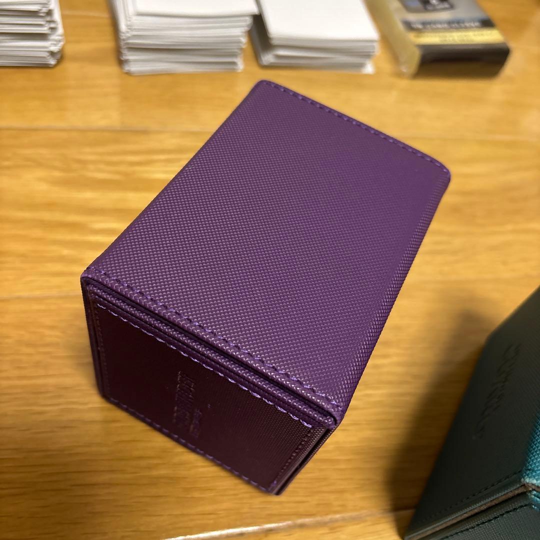 ULTIMATE GUARD 窓付き デッキケース　カタナスリーブ