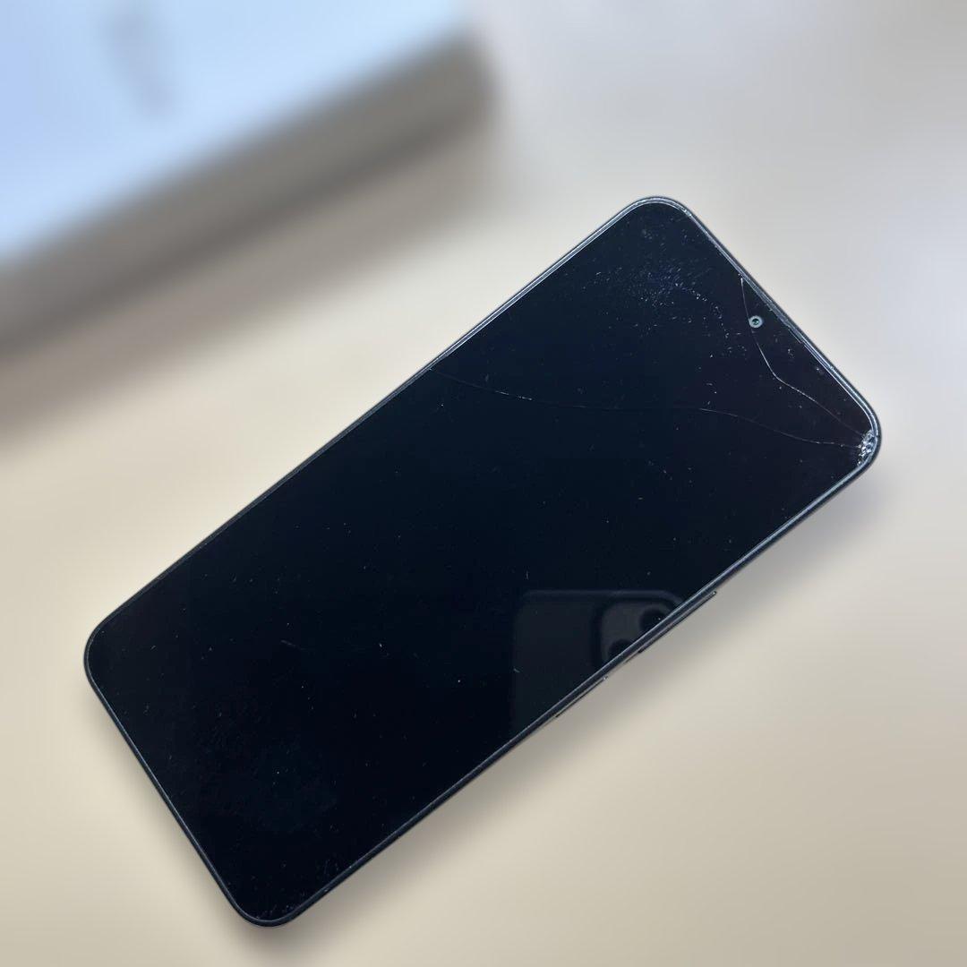 Libero 5G IV 128GB A302ZT SIMフリー　画面割れあり