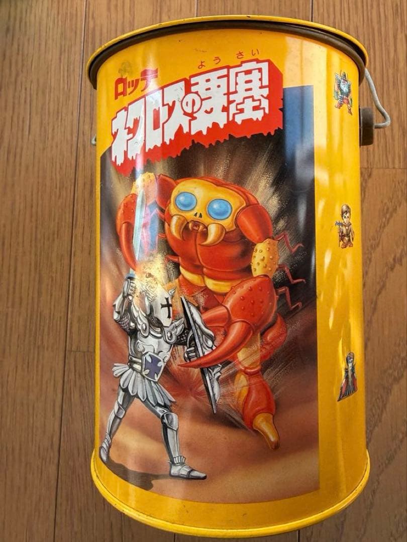 ネクロスの要塞　52体　カード55枚　空き缶　セット