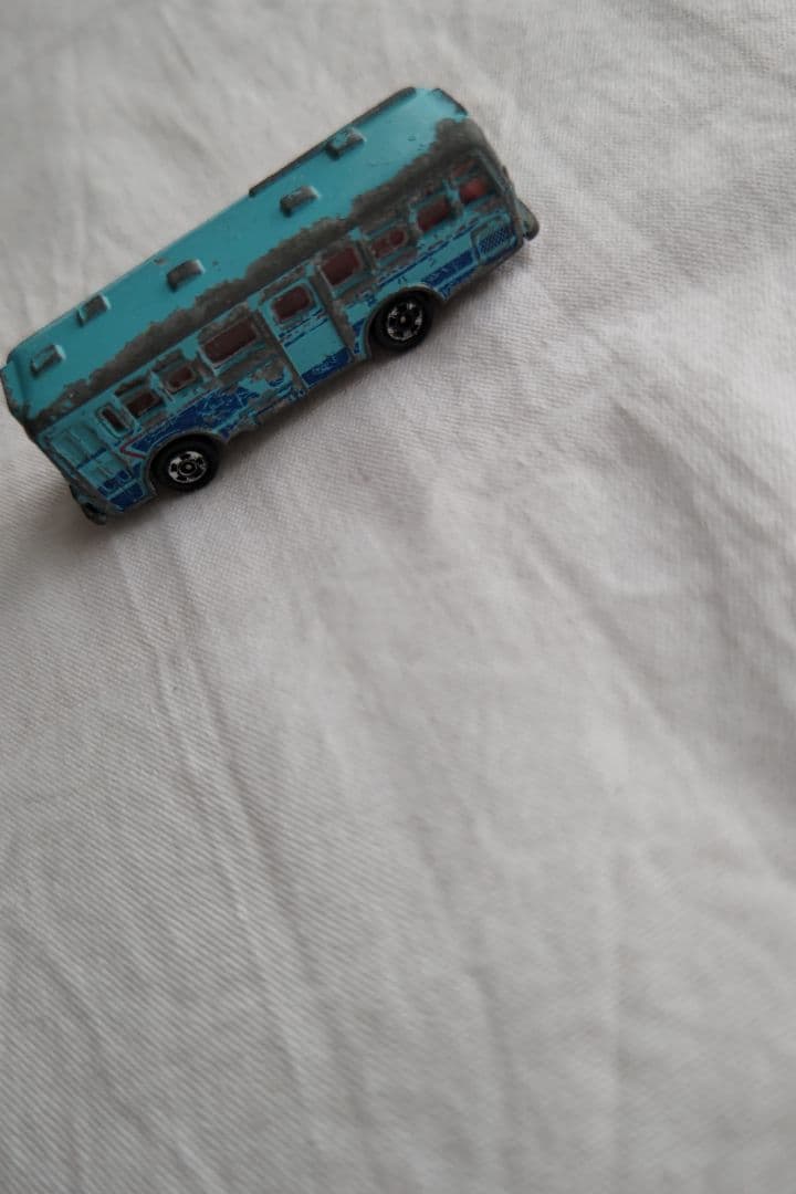 トミカ 青色バス ミニカー