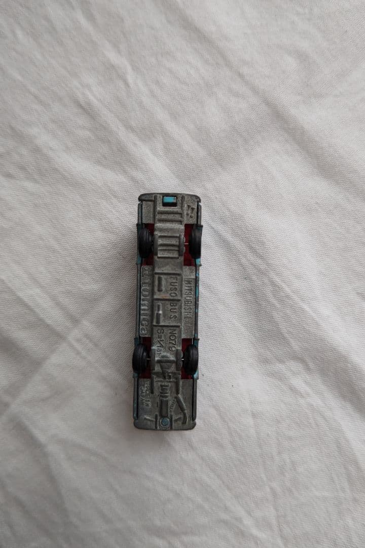 トミカ 青色バス ミニカー