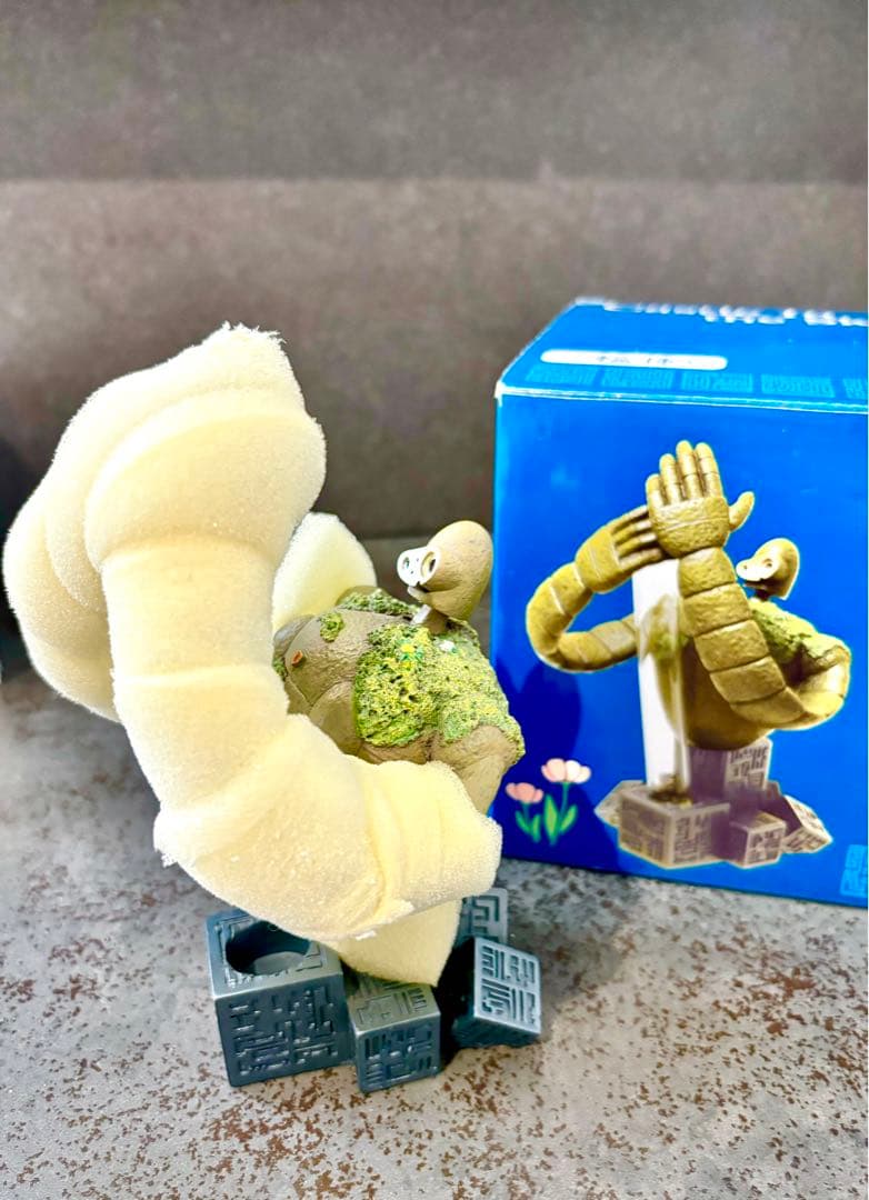 【新品未使用・希少！】スタジオジブリ 『天空の城ラピュタ』 ロボット兵 一輪挿し