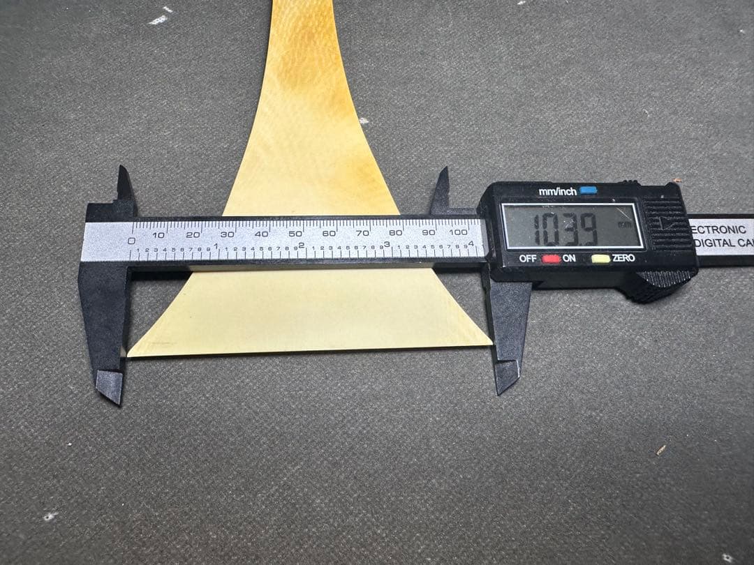 津軽三味線　撥　バチ　天然素材　和楽器　民謡　アンティーク　細密細工