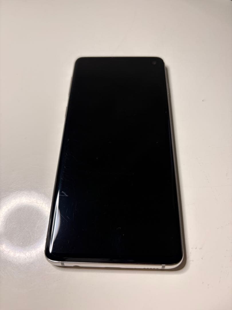 docomo Galaxy S10 シルバー 本体