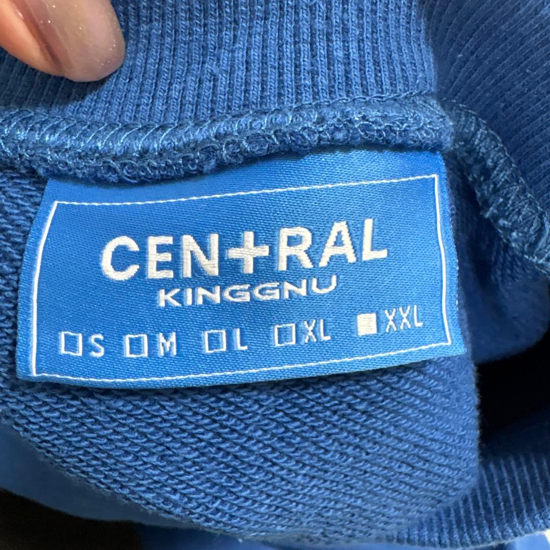 KING GNU IS DEAD. トレーナー