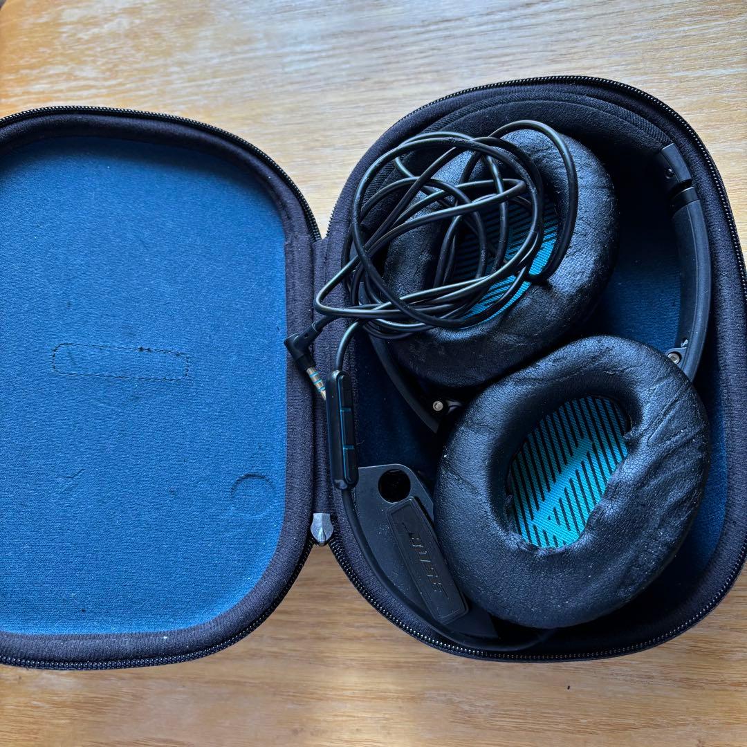 Bose QuietComfort 25 有線ヘッドホン【訳あり・ケース付】