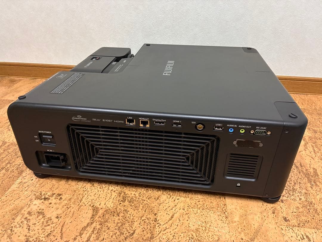 富士フイルム FP-Z6000 プロジェクター 超短焦点 ブラック 2022年