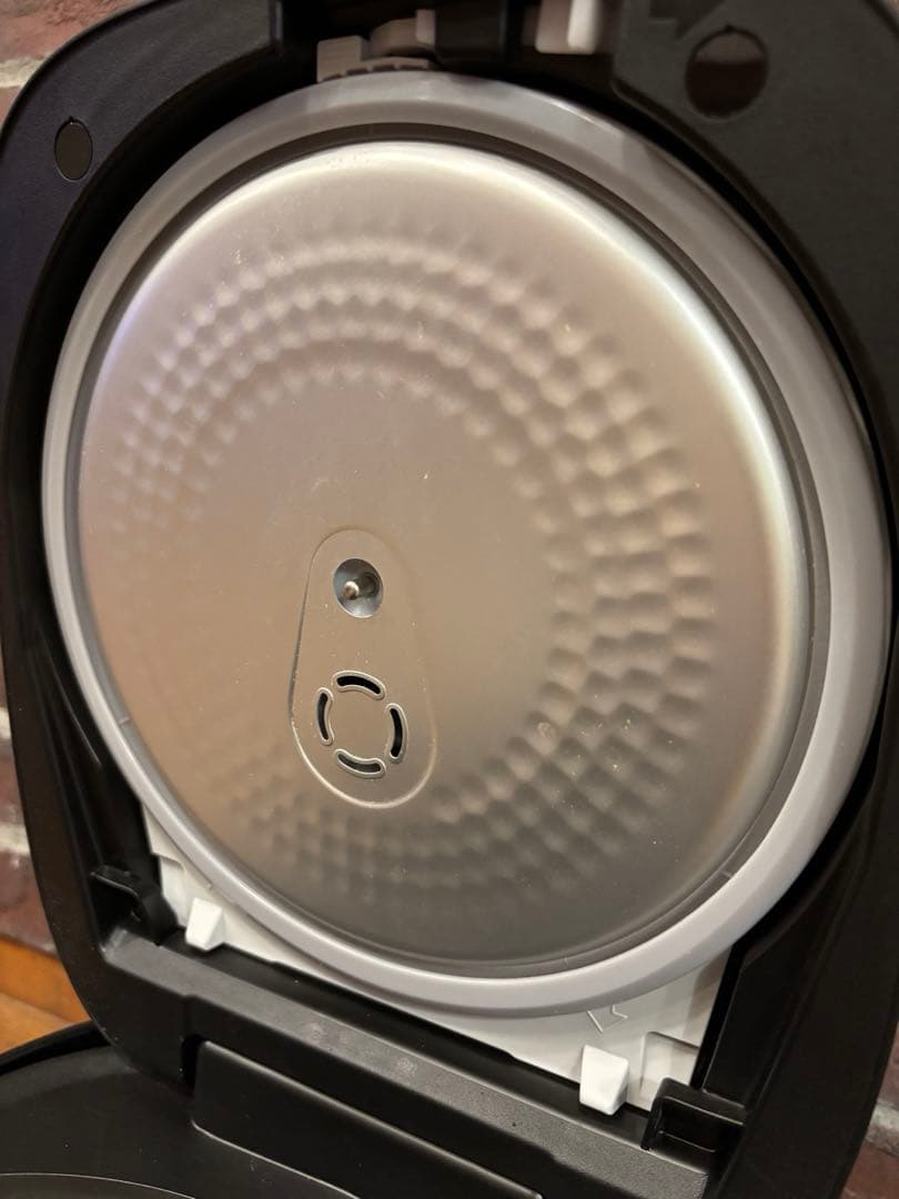 21年製 パナソニック SR-FE109 2段IH 備長炭釜 炊飯器 5.5合