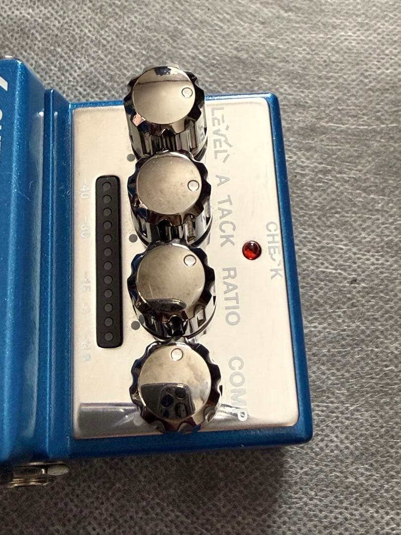 BOSS CP-1X コンプレッサー