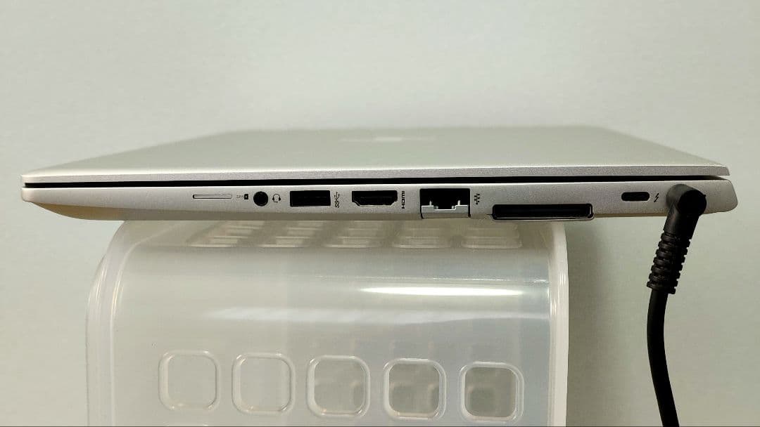 HP EliteBook 830G5 i5-8250U メモリ8GB SSDなし