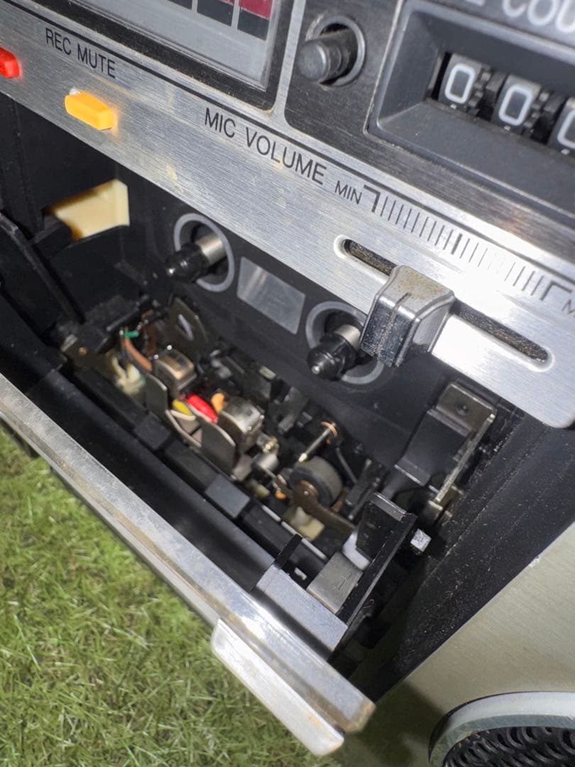 AIWA STEREO72 CS-72 ラジオ カセットテープ ラジカセ