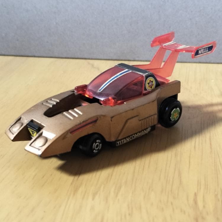 ミクロマン タイタンコマンド ジムカF4-SSマグマード ・T482アルファス