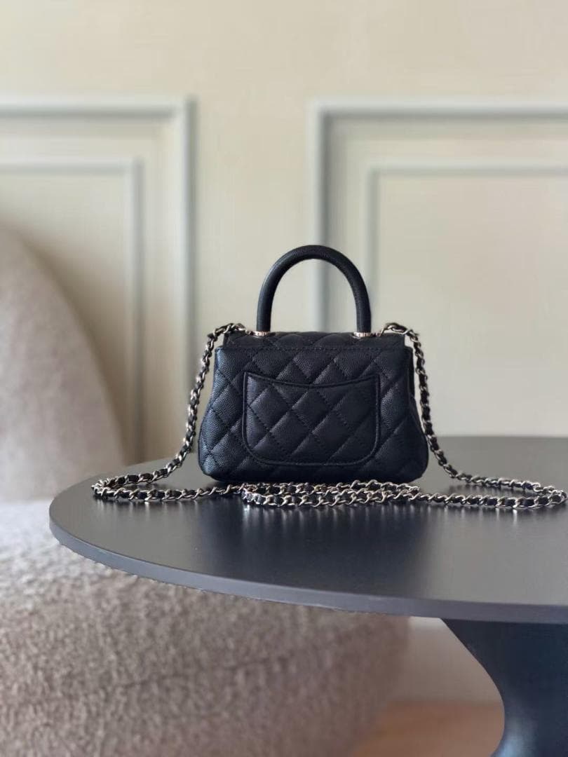 即日発送します ココハンドル ノベルティ ショルダーバッグ ブラック