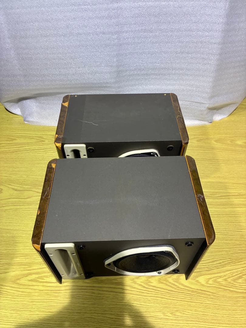 BOSE MODEL121 スピーカー　送料込み